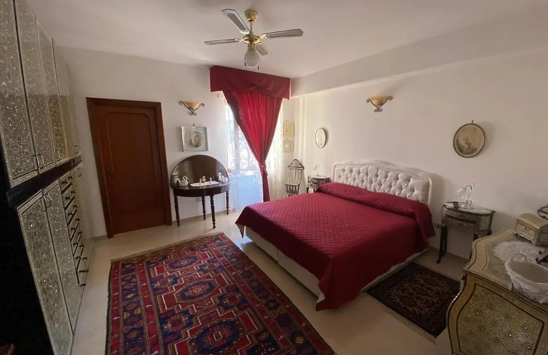 B&B Larazzo-1