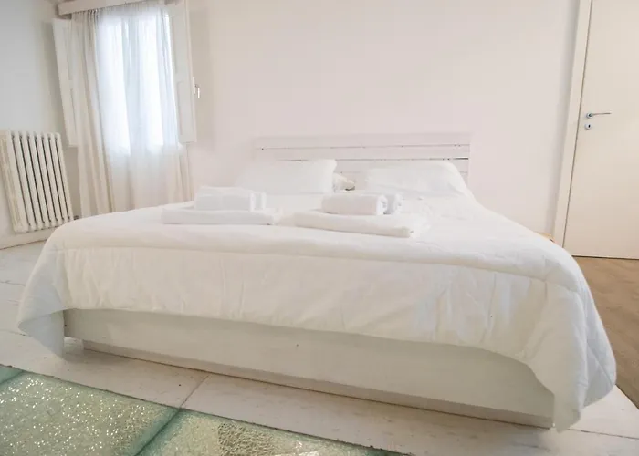 Bed and Breakfast Casa Balmes